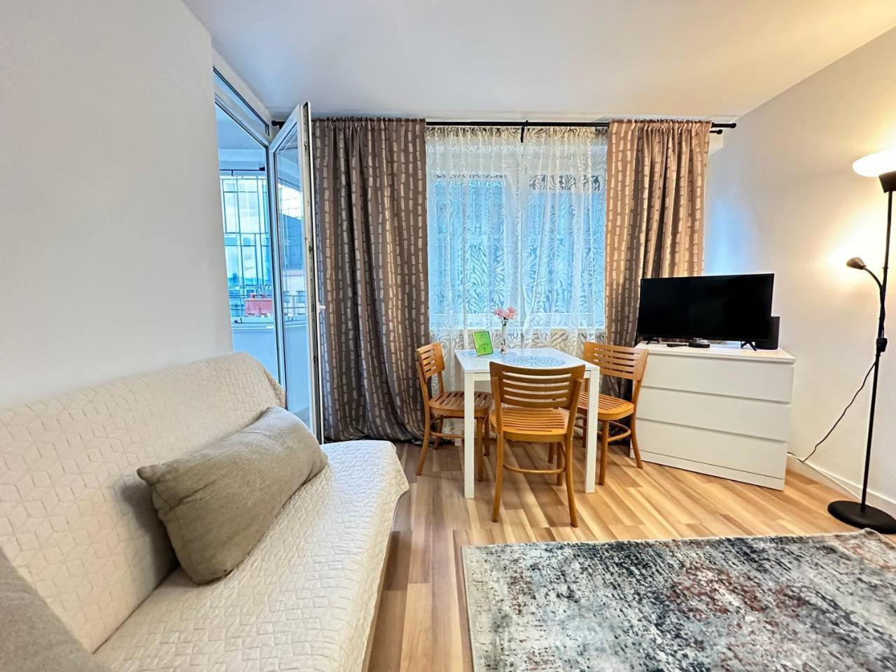 Apartamento 5centrum Stanislawa Moniuszki10 Wi-fi 1gb Sek *