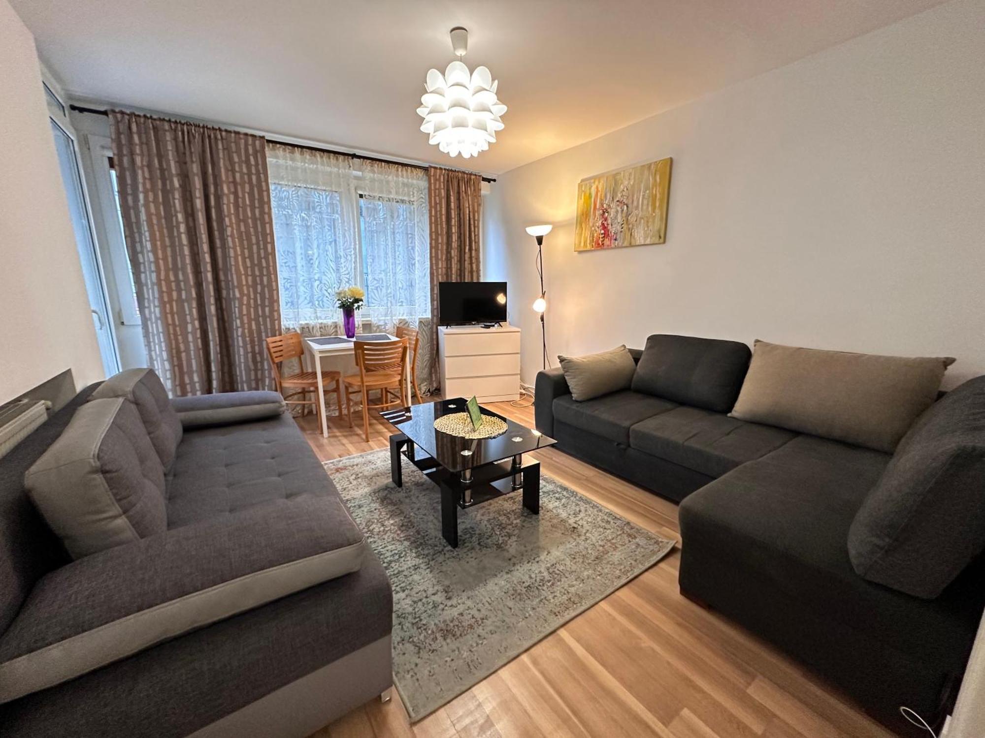 5centrum Stanislawa Moniuszki10 Wi-fi 1gb Sek *